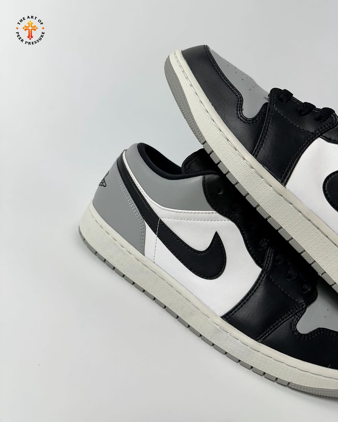Air Jordan 1 Low Shadow Toe